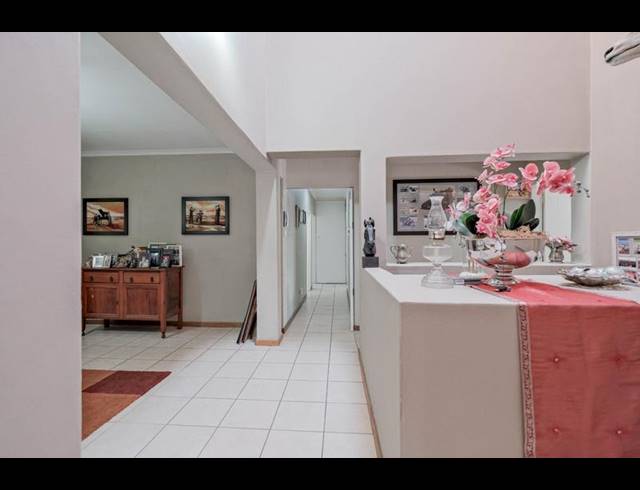 3 BEDROOM HOUSE FOR SALE IN FAERIE GLEN